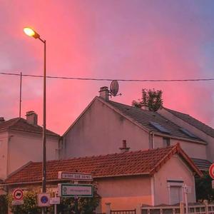 裸男男同大学生xnxx
